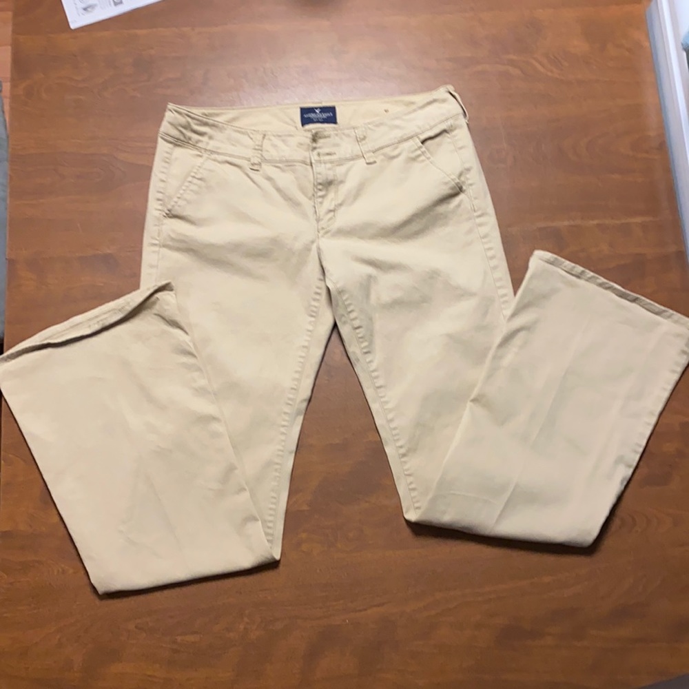 American eagle Khakis